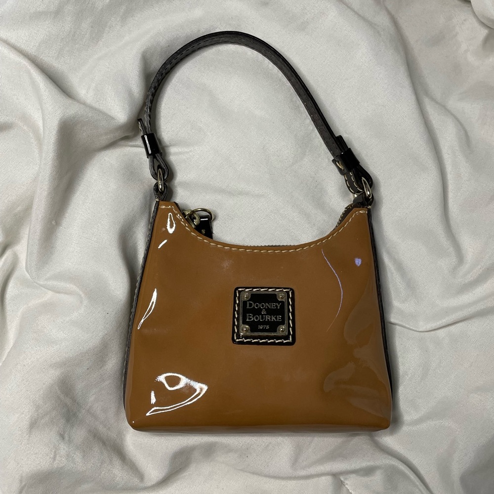Bitsy Dooney & Bourke